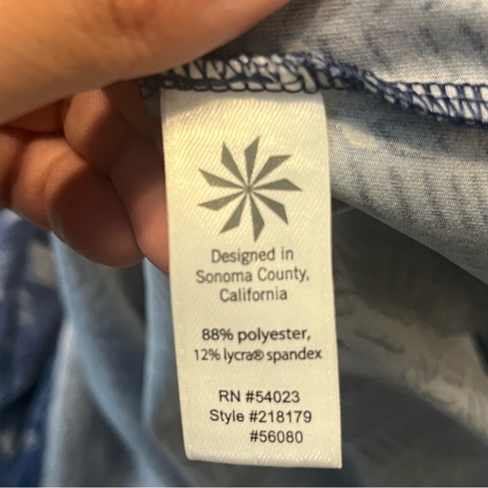 Athleta Blue Printed Short Sleeve V-Neck Dress - Picture 9 of 9